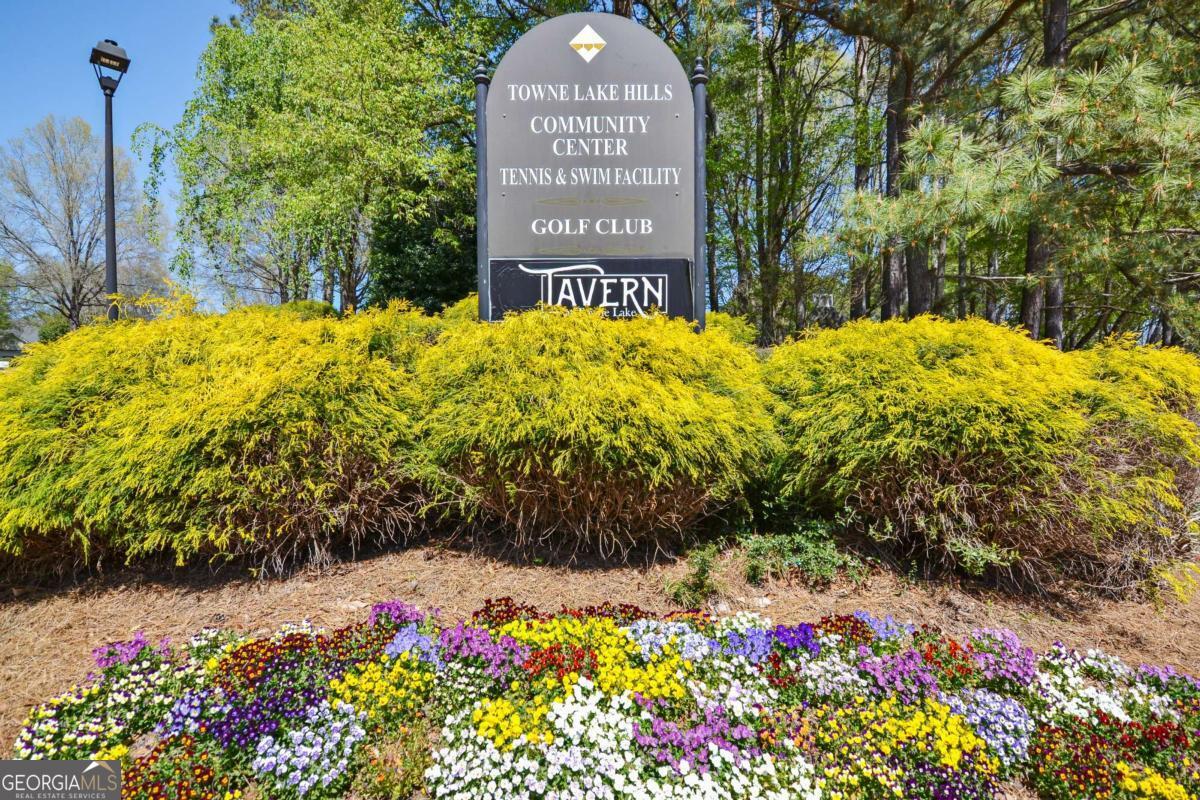 702 Greenway Trace Woodstock GA 30189