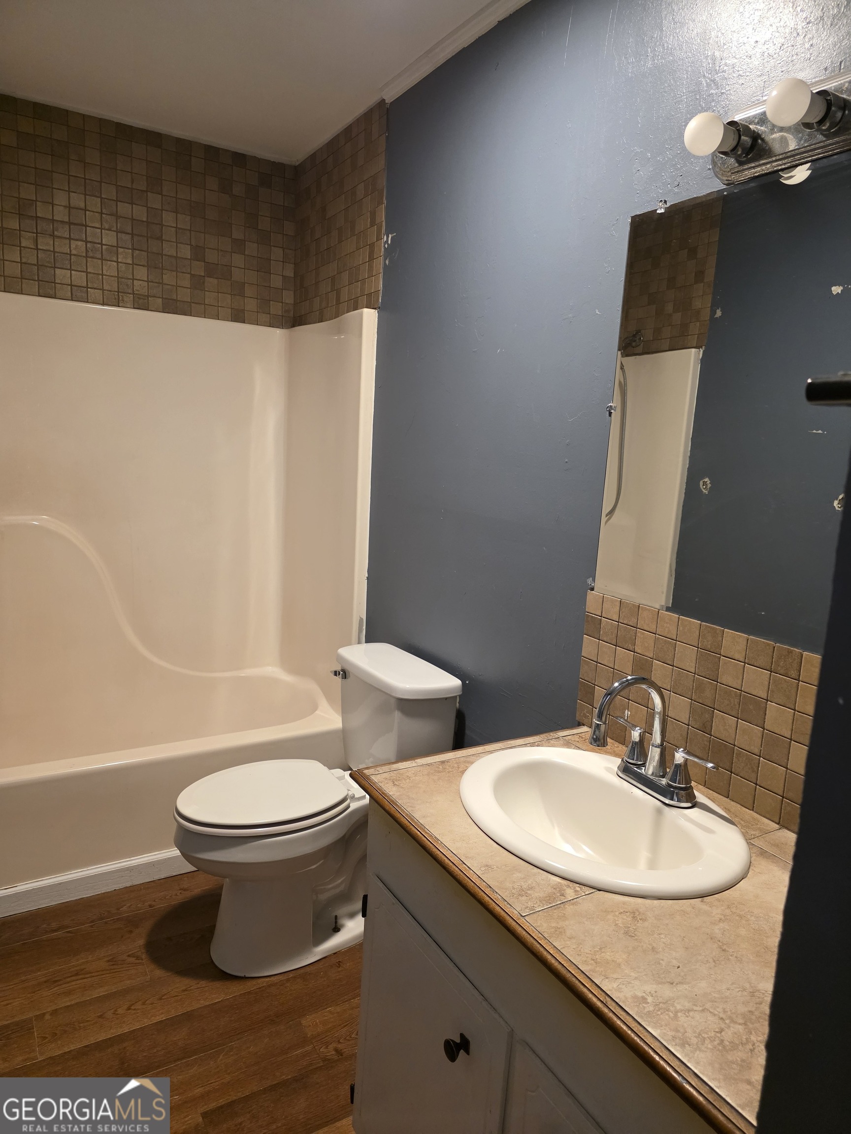 1513 Wynn Avenue Douglas GA 31533