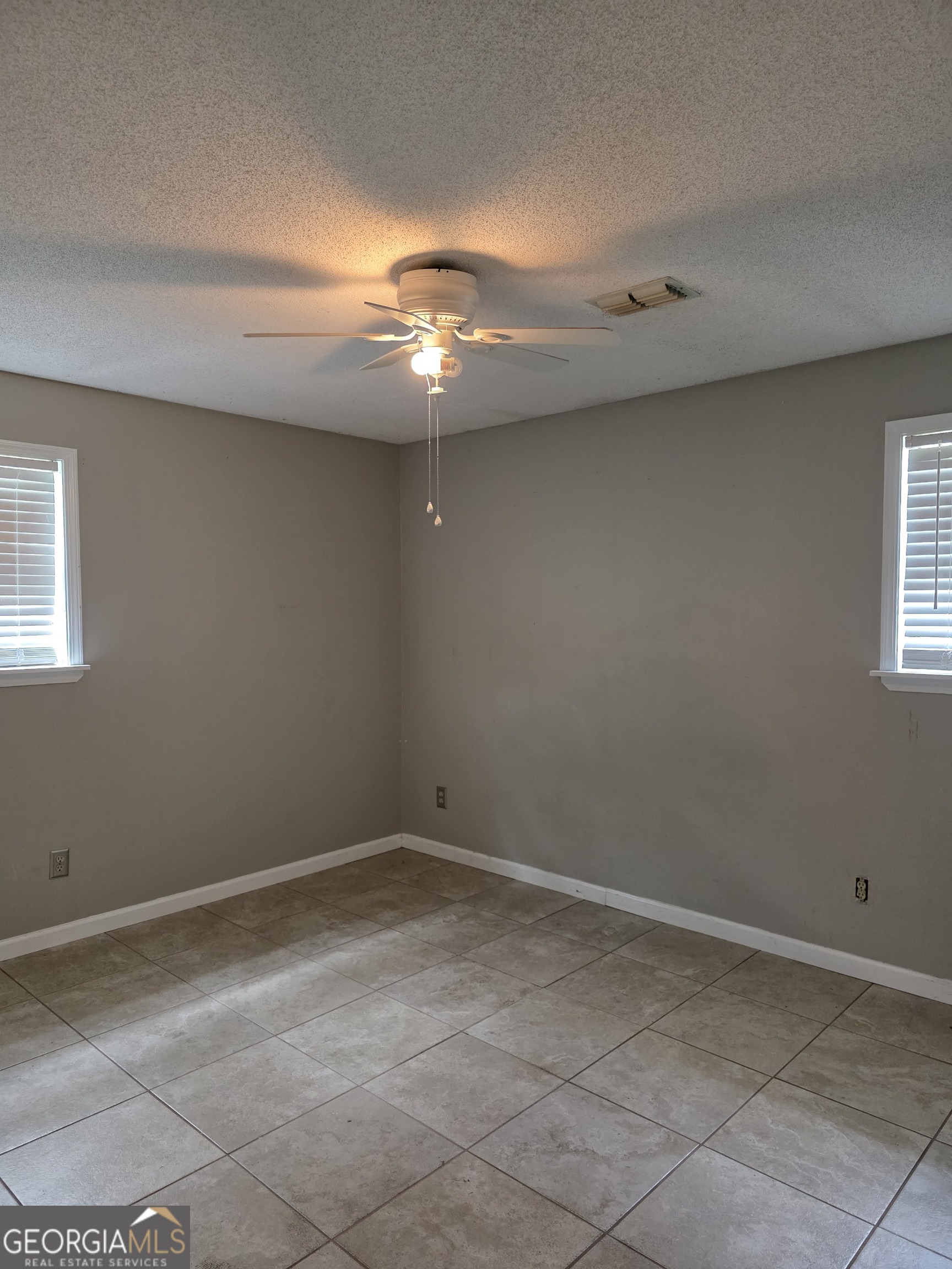 1513 Wynn Avenue Douglas GA 31533