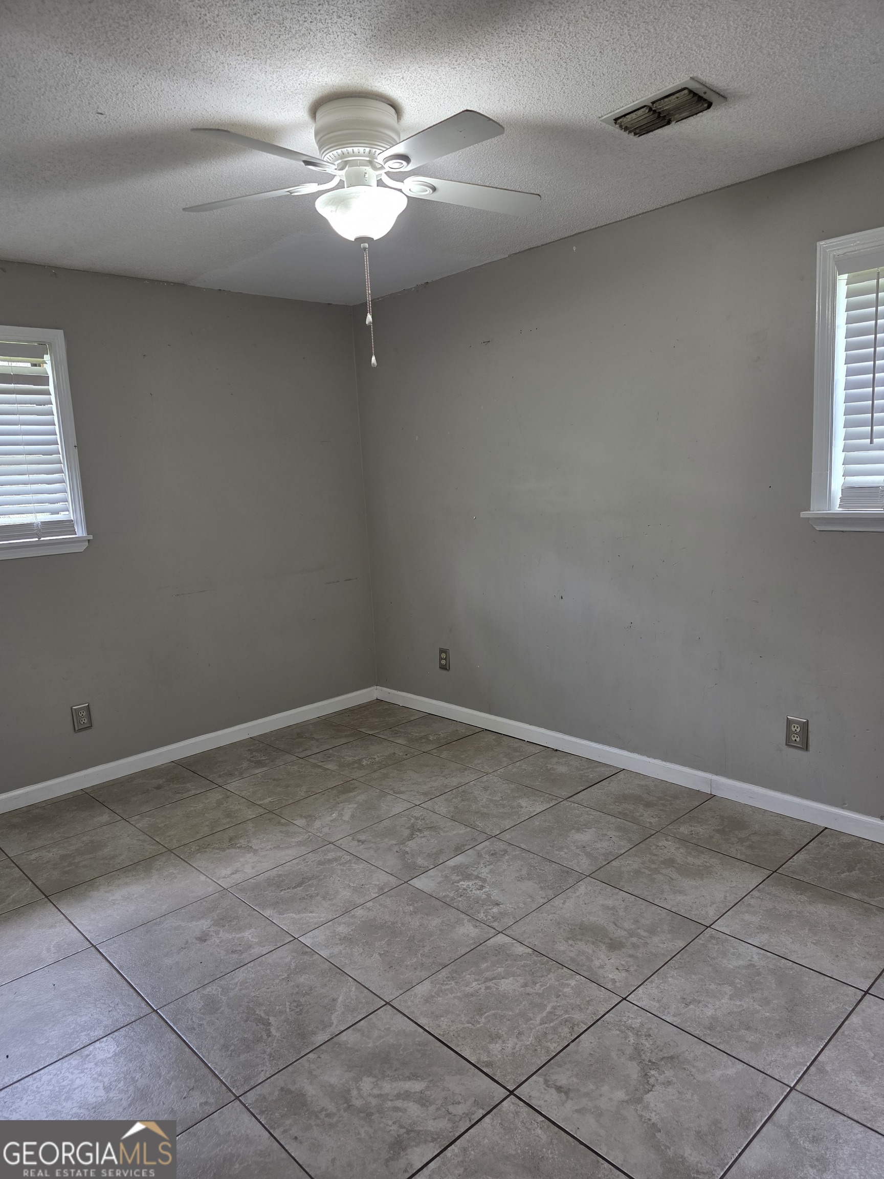 1513 Wynn Avenue Douglas GA 31533