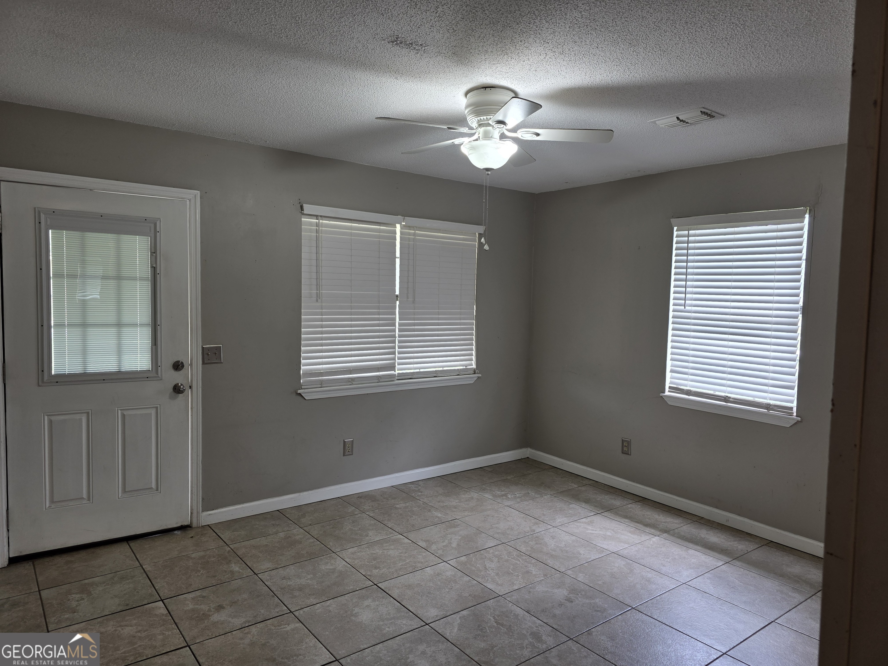 1513 Wynn Avenue Douglas GA 31533