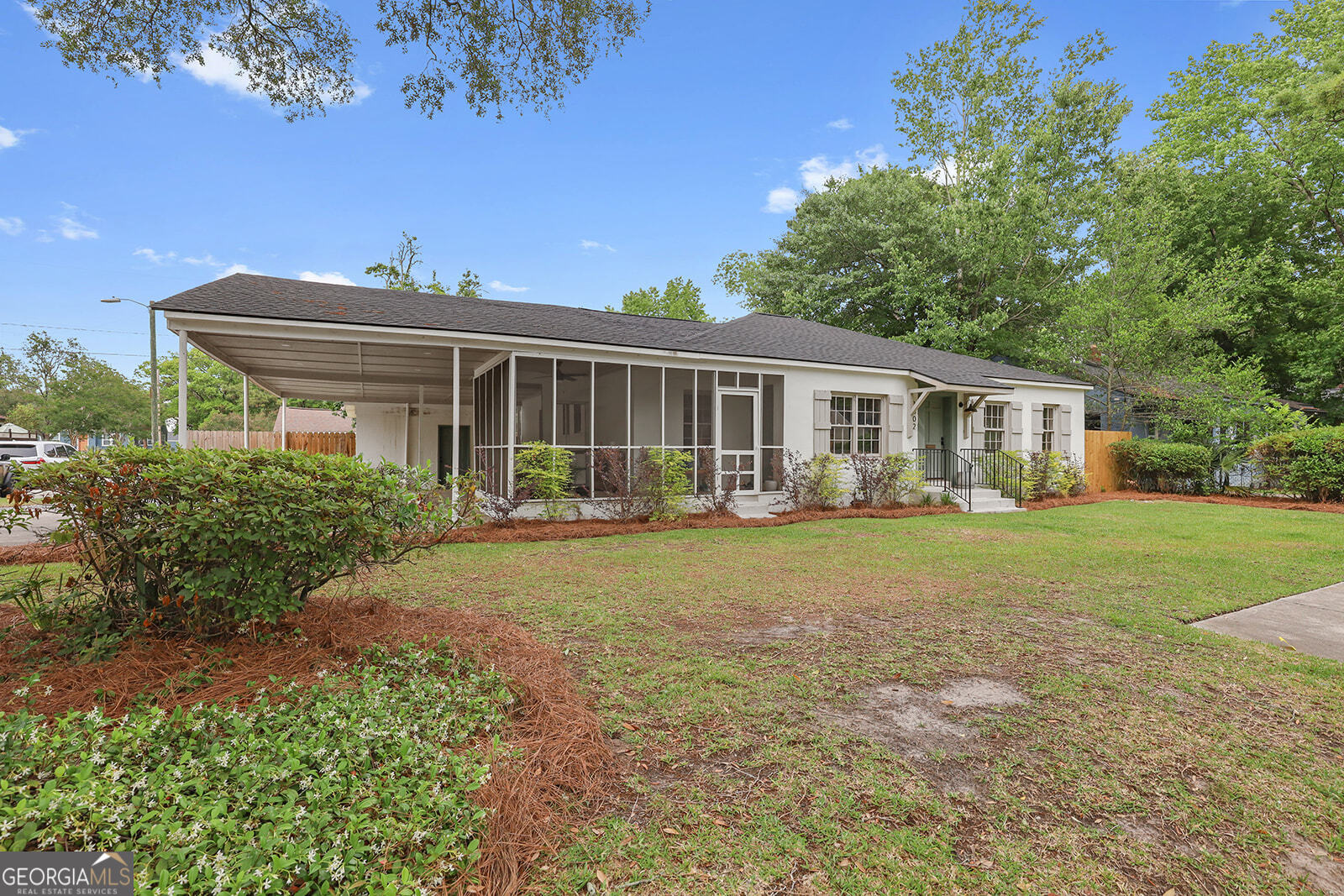 1302 E 53rd Street Savannah GA 31404