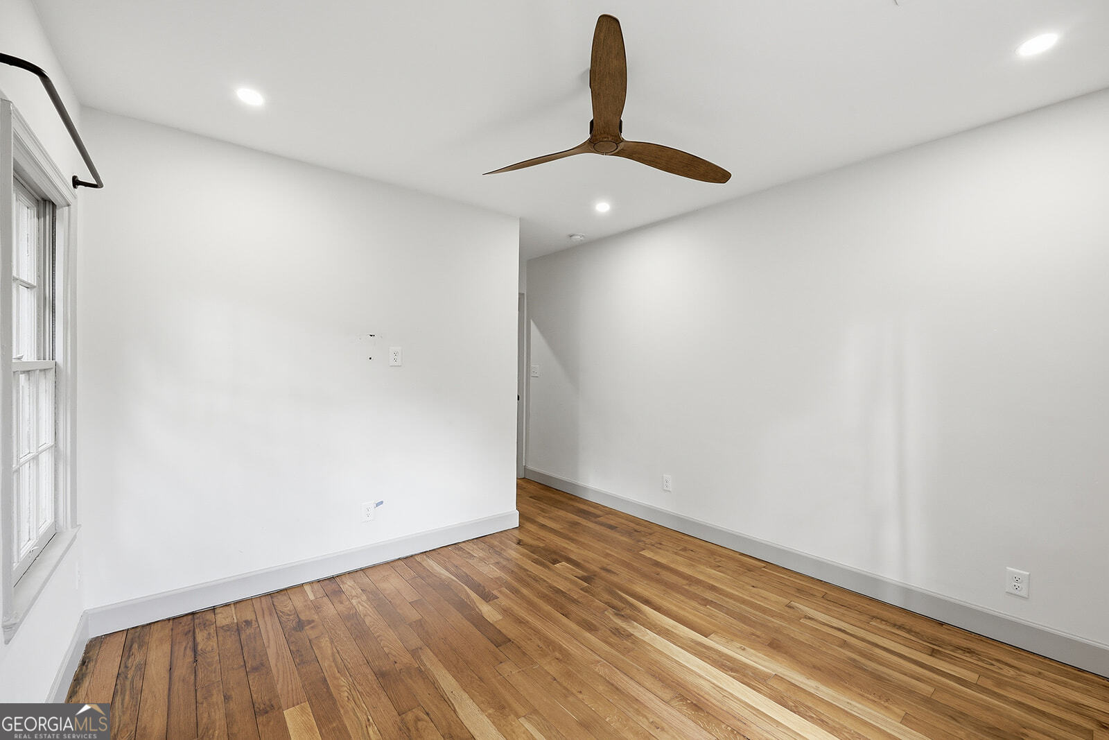 1302 E 53rd Street Savannah GA 31404