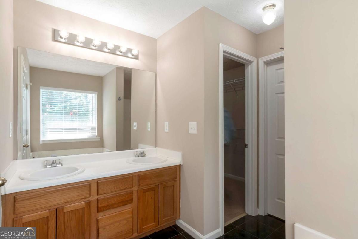 2505 Sea Turtle Lane Grayson GA 30017