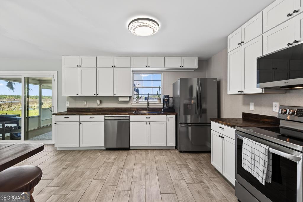 5640 Harrietts Bluff Road Woodbine GA 31569