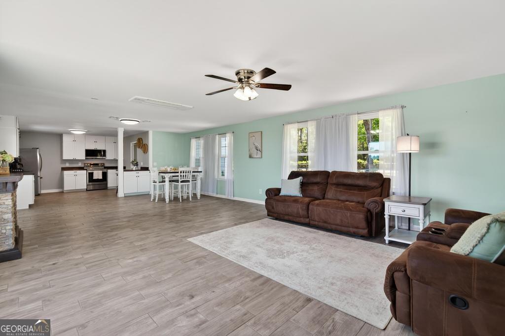 5640 Harrietts Bluff Road Woodbine GA 31569