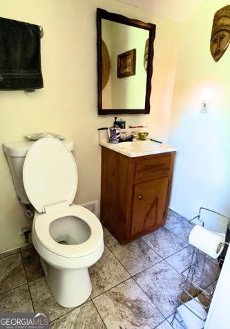 169 E Vineyard Road Hayesville NC 28904