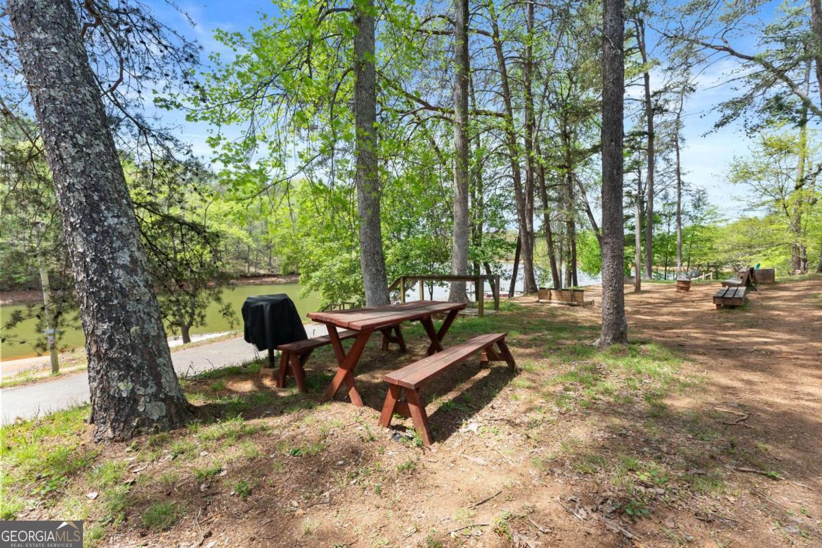 5652 Alligator Alley Gainesville GA 30506