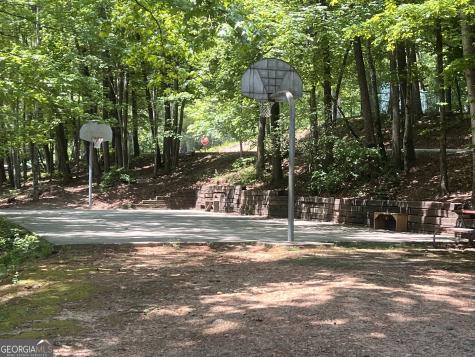 91 Magnificent Way Cleveland GA 30528