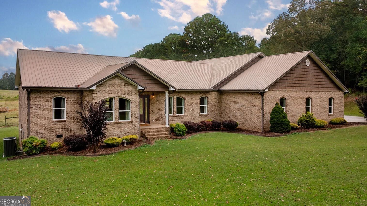 1503 Taliaferro Springs Road Lyerly GA 30730