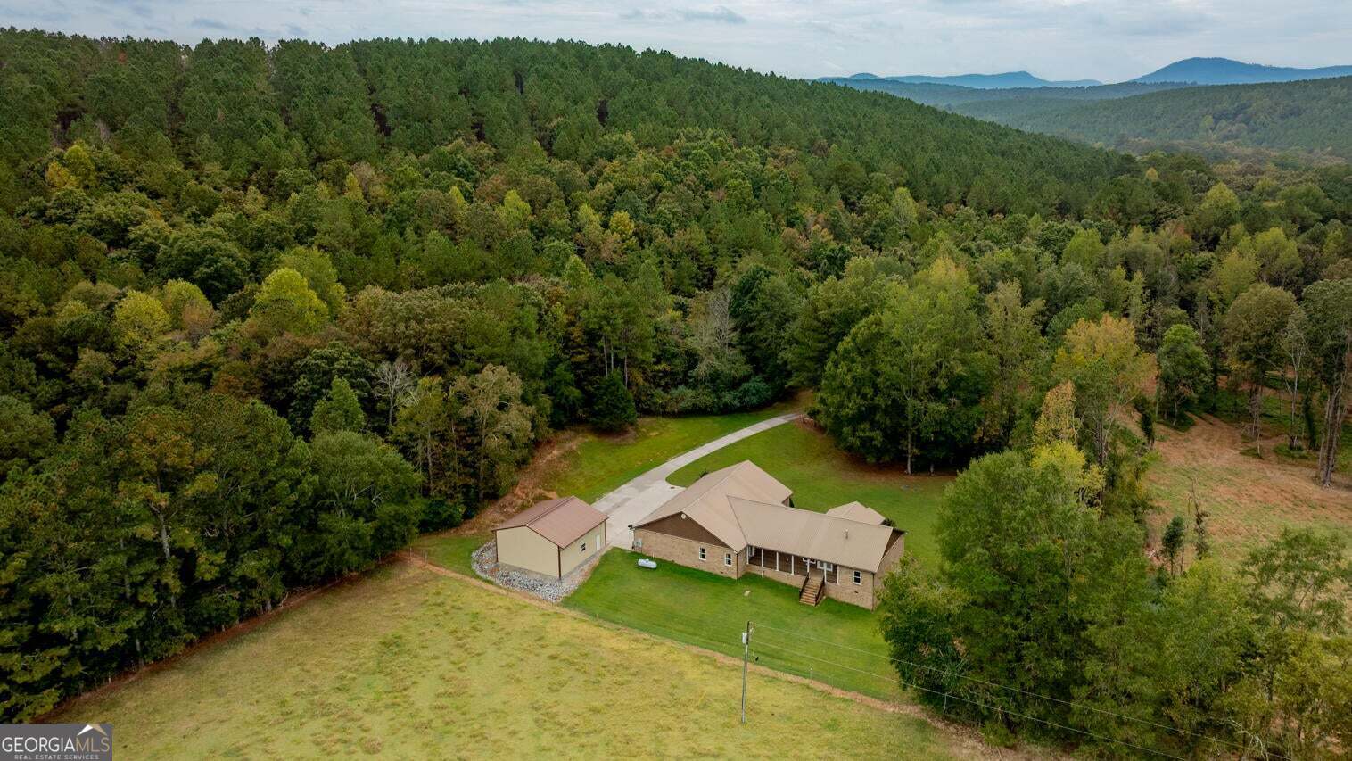 1503 Taliaferro Springs Road Lyerly GA 30730