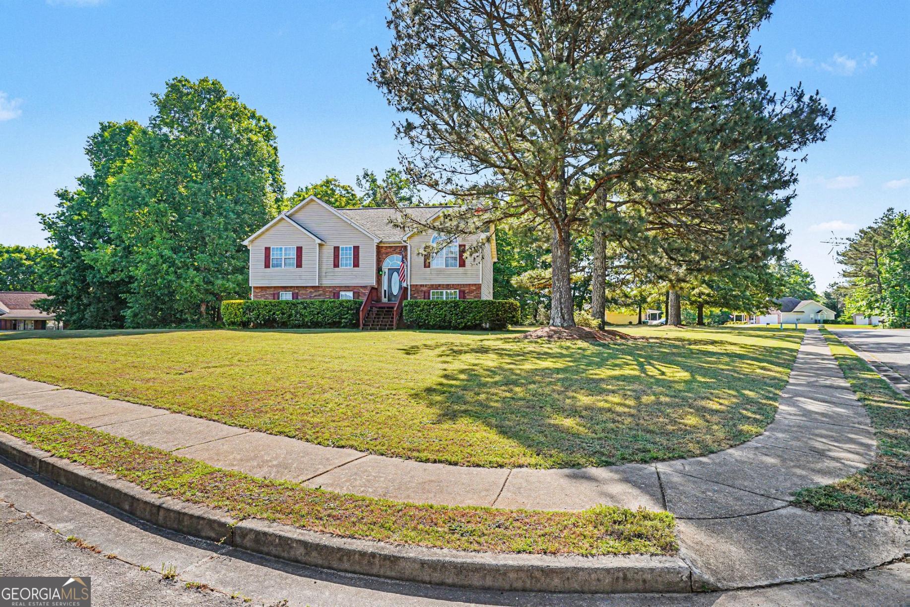 200 Treetop Drive Hampton GA 30228