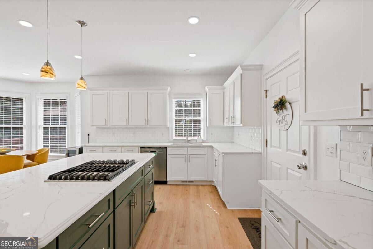 305 Ivy Brook Court Alpharetta GA 30004