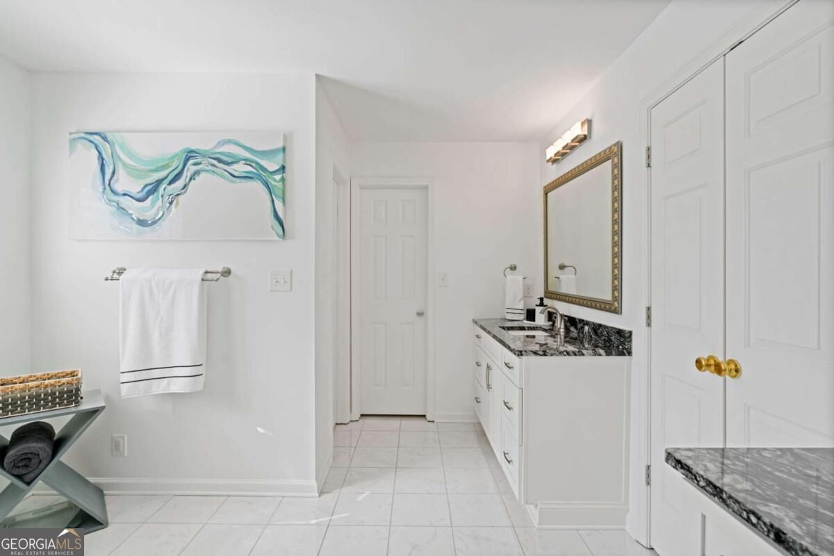 305 Ivy Brook Court Alpharetta GA 30004
