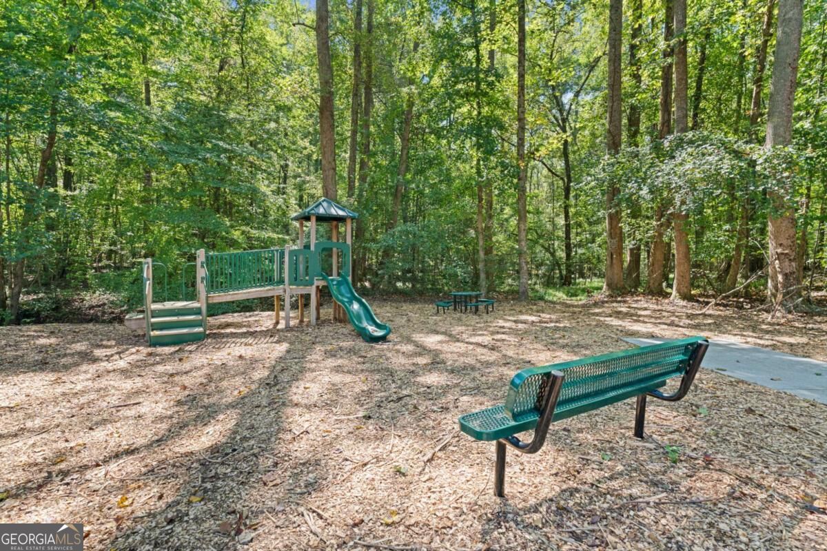 305 Ivy Brook Court Alpharetta GA 30004