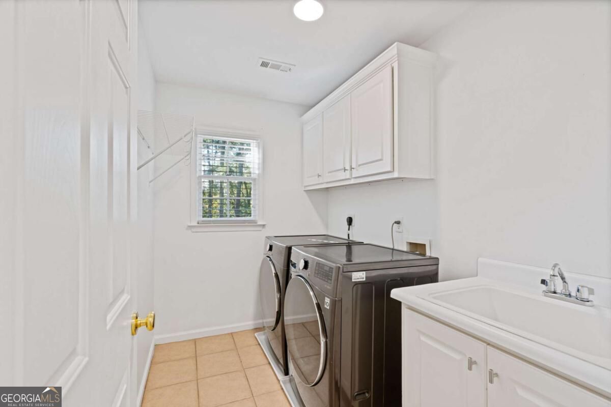 305 Ivy Brook Court Alpharetta GA 30004