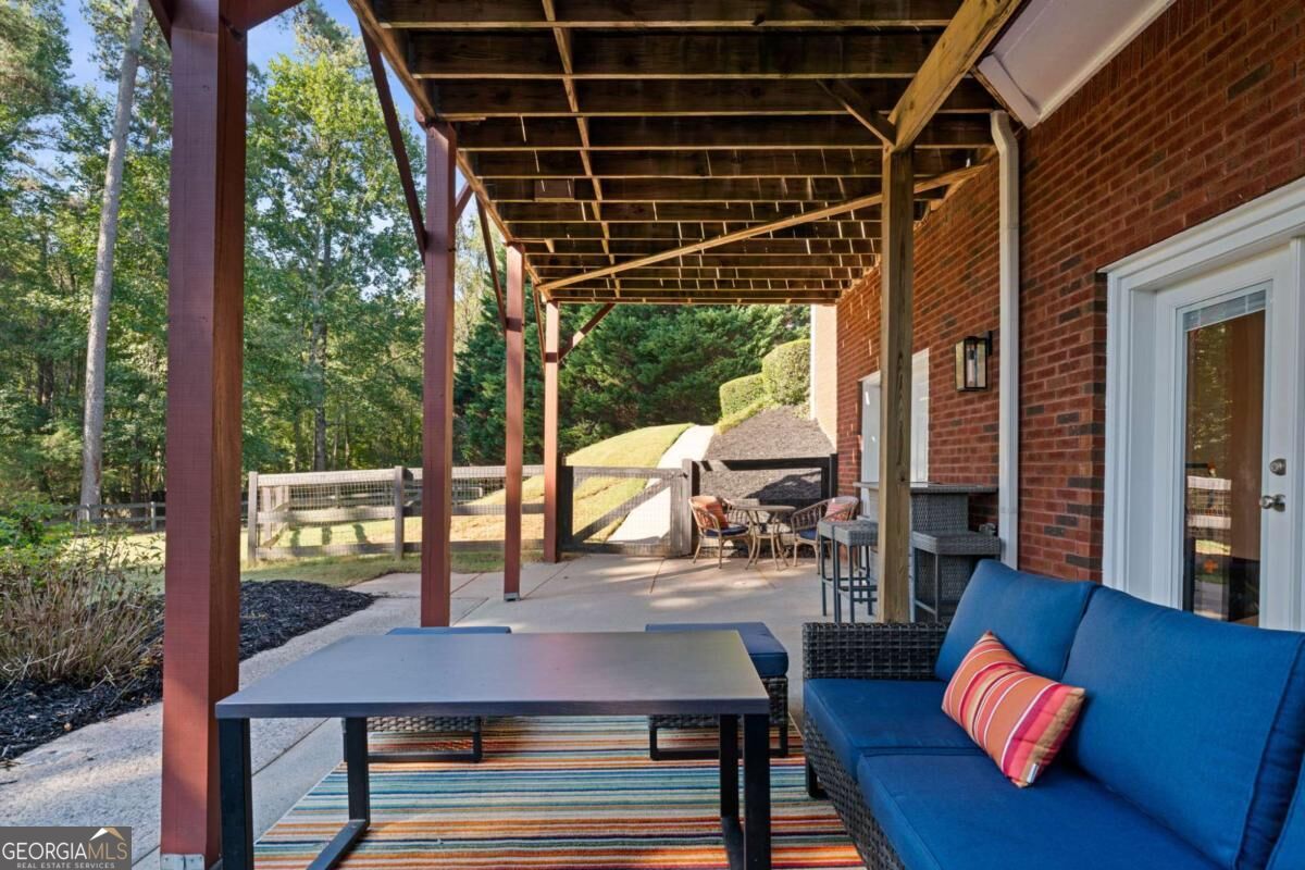 305 Ivy Brook Court Alpharetta GA 30004
