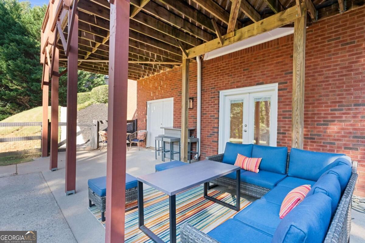 305 Ivy Brook Court Alpharetta GA 30004