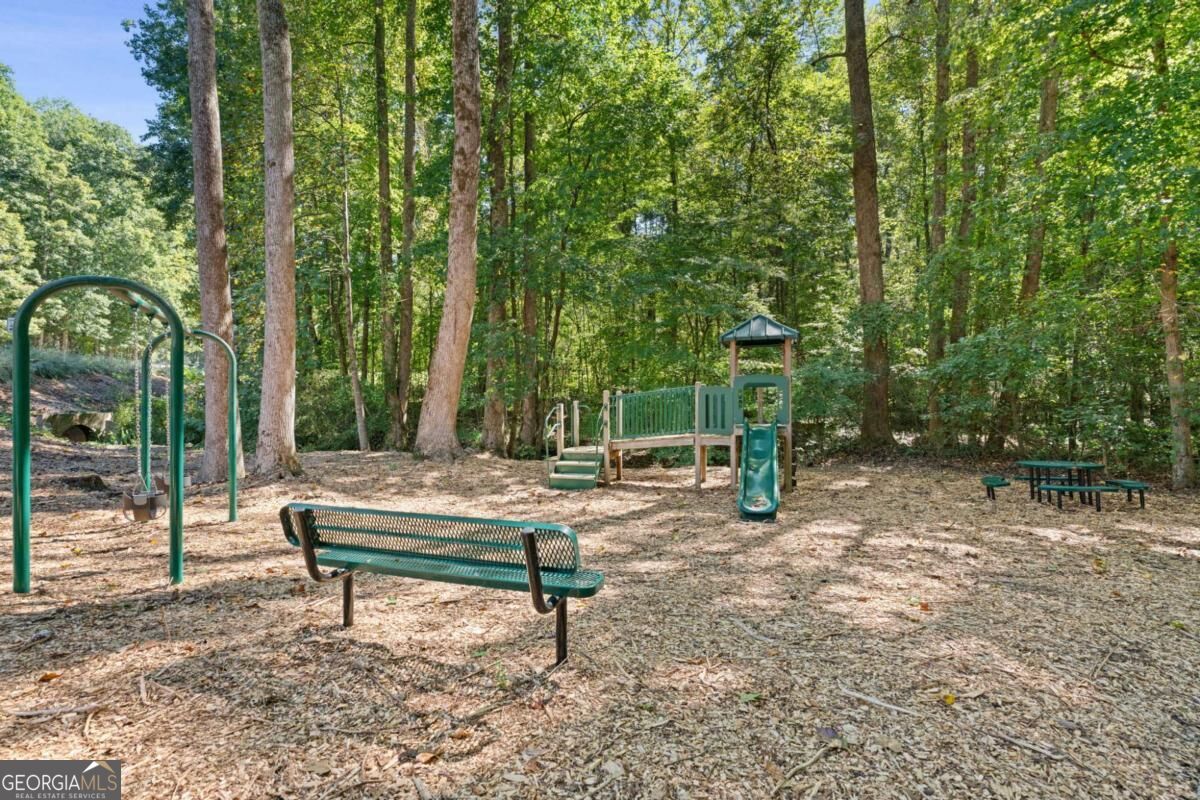 305 Ivy Brook Court Alpharetta GA 30004