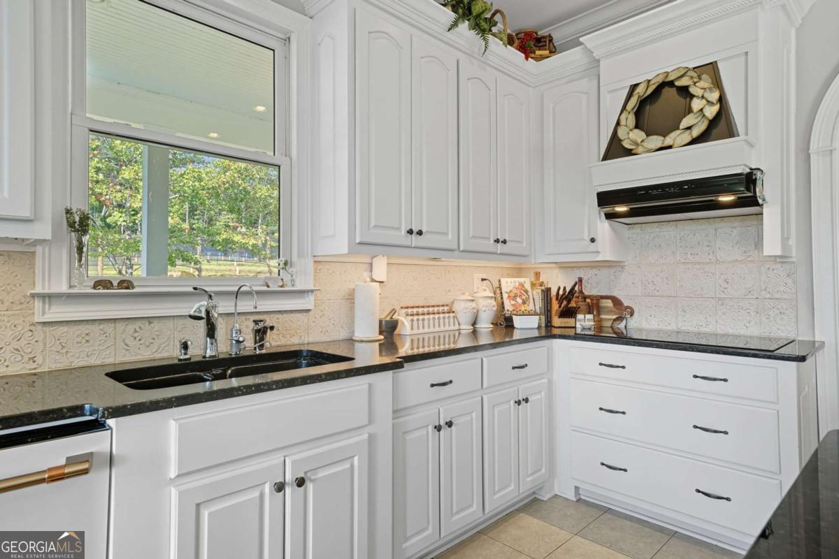 199 Tabitha Drive Jasper GA 30143