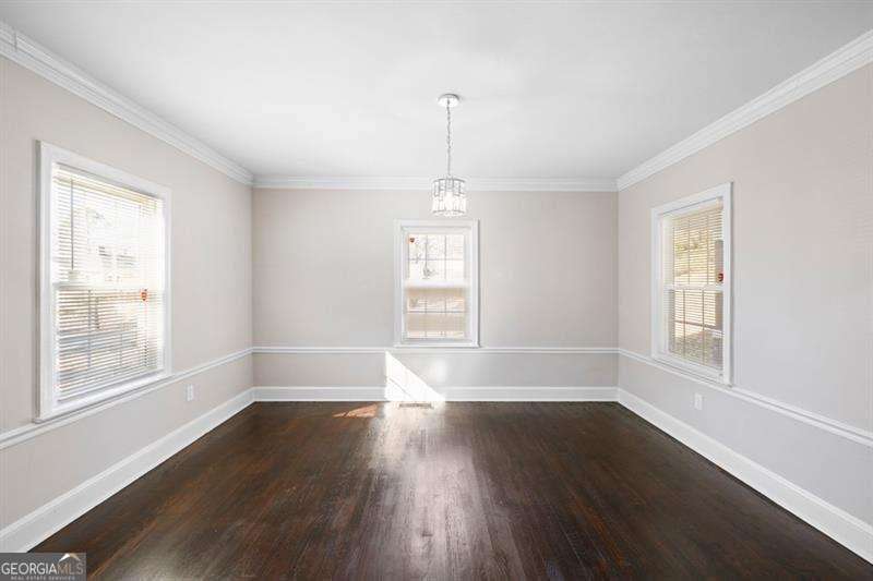 2506 Maple Street East Point GA 30344