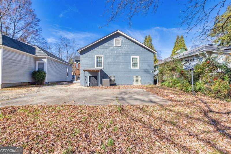 2506 Maple Street East Point GA 30344