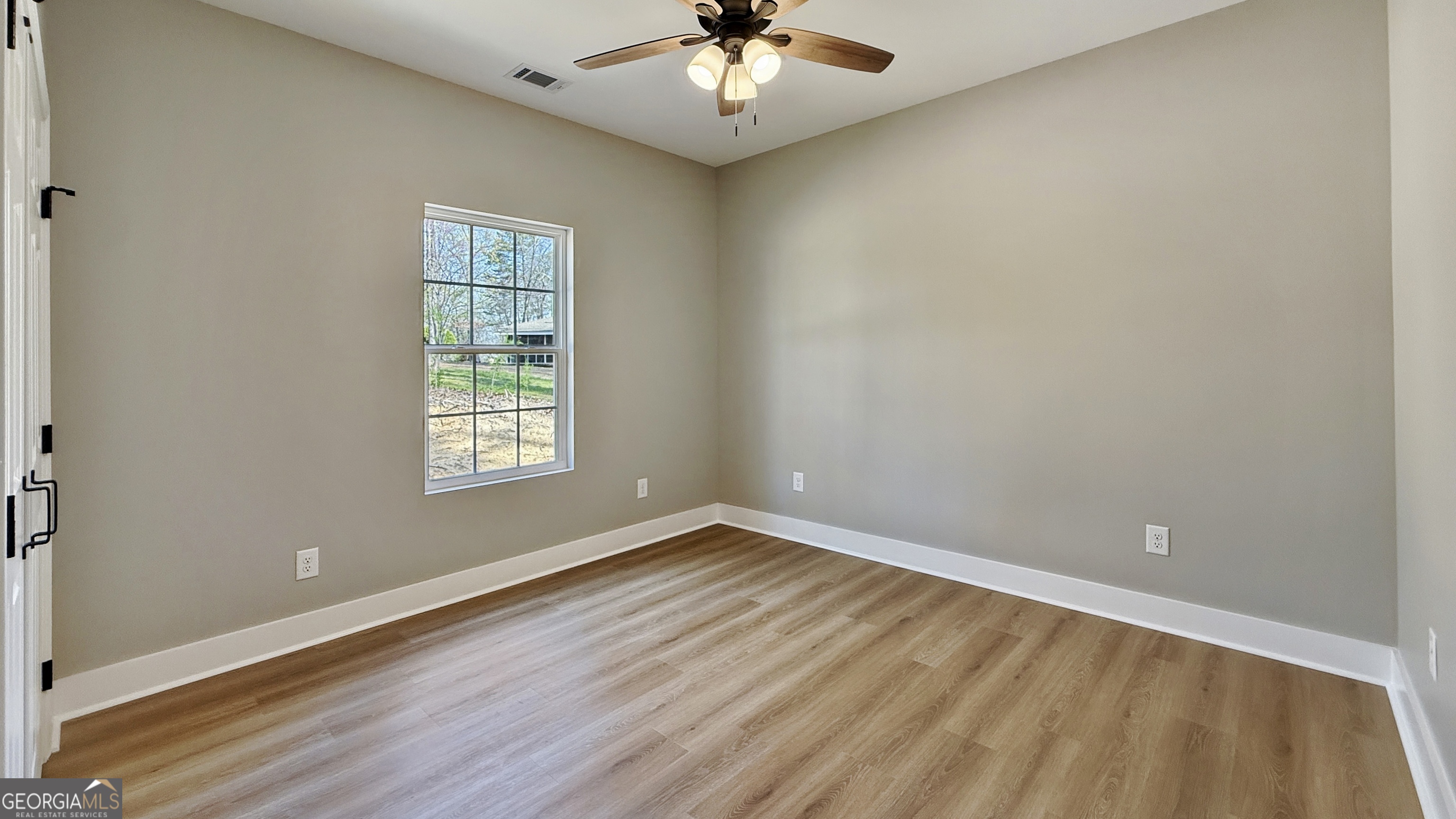 105 Keisha Lane Calhoun GA 30701