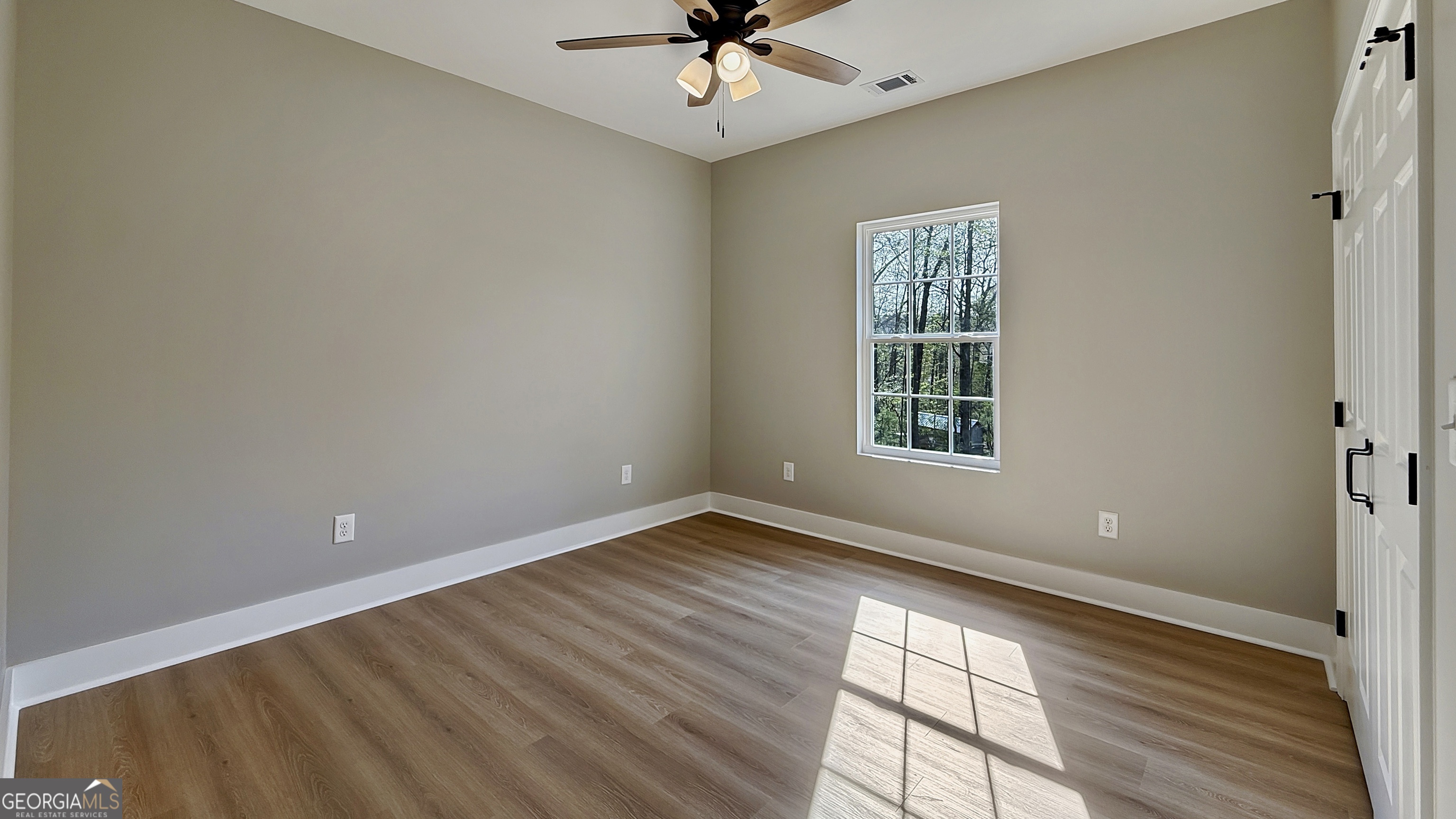 105 Keisha Lane Calhoun GA 30701