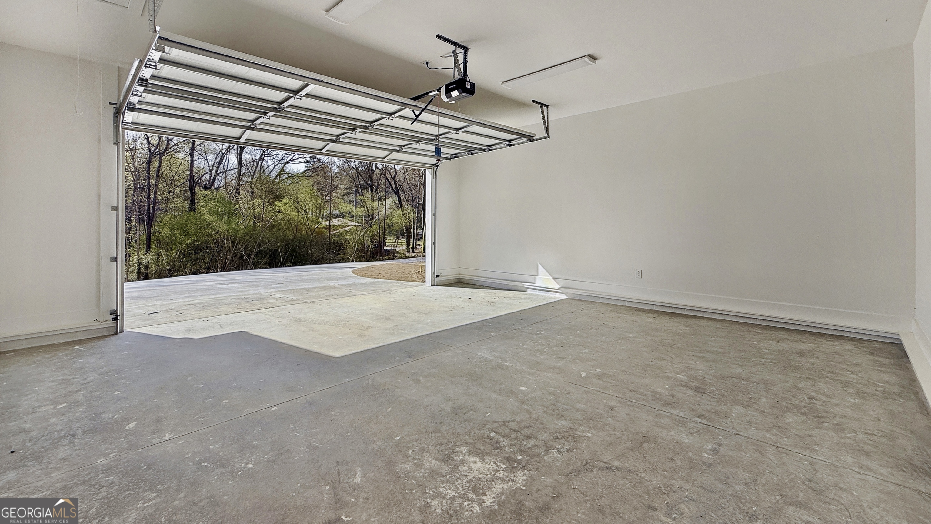 105 Keisha Lane Calhoun GA 30701