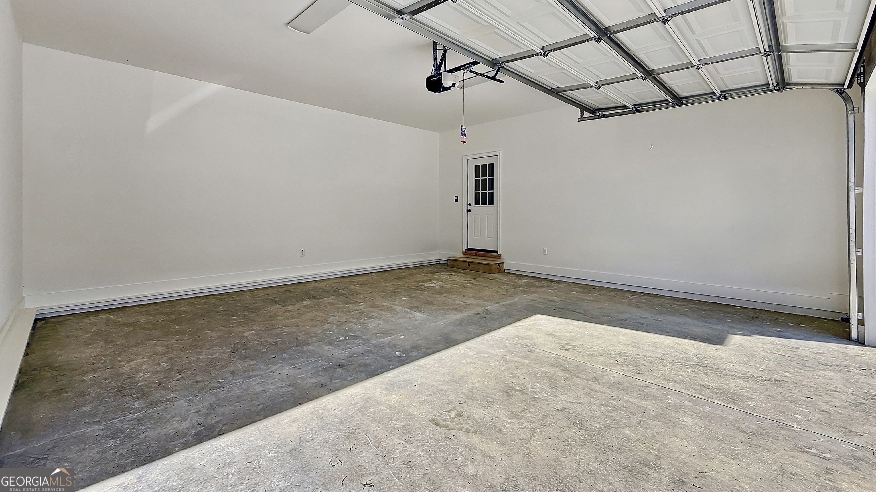 105 Keisha Lane Calhoun GA 30701