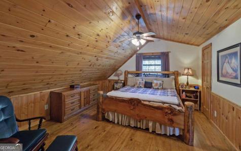 380 Bear Foot Drive Blue Ridge GA 30513