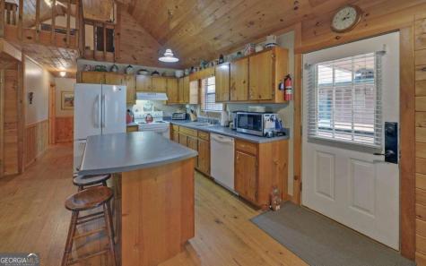 380 Bear Foot Drive Blue Ridge GA 30513