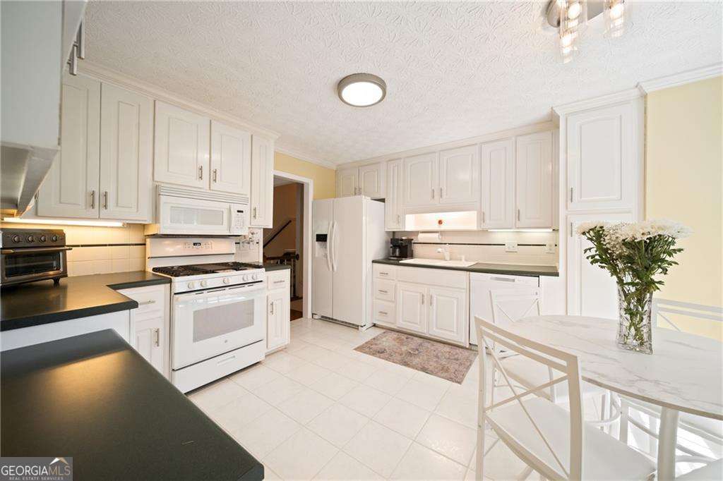 11675 Highland Colony Drive Roswell GA 30075
