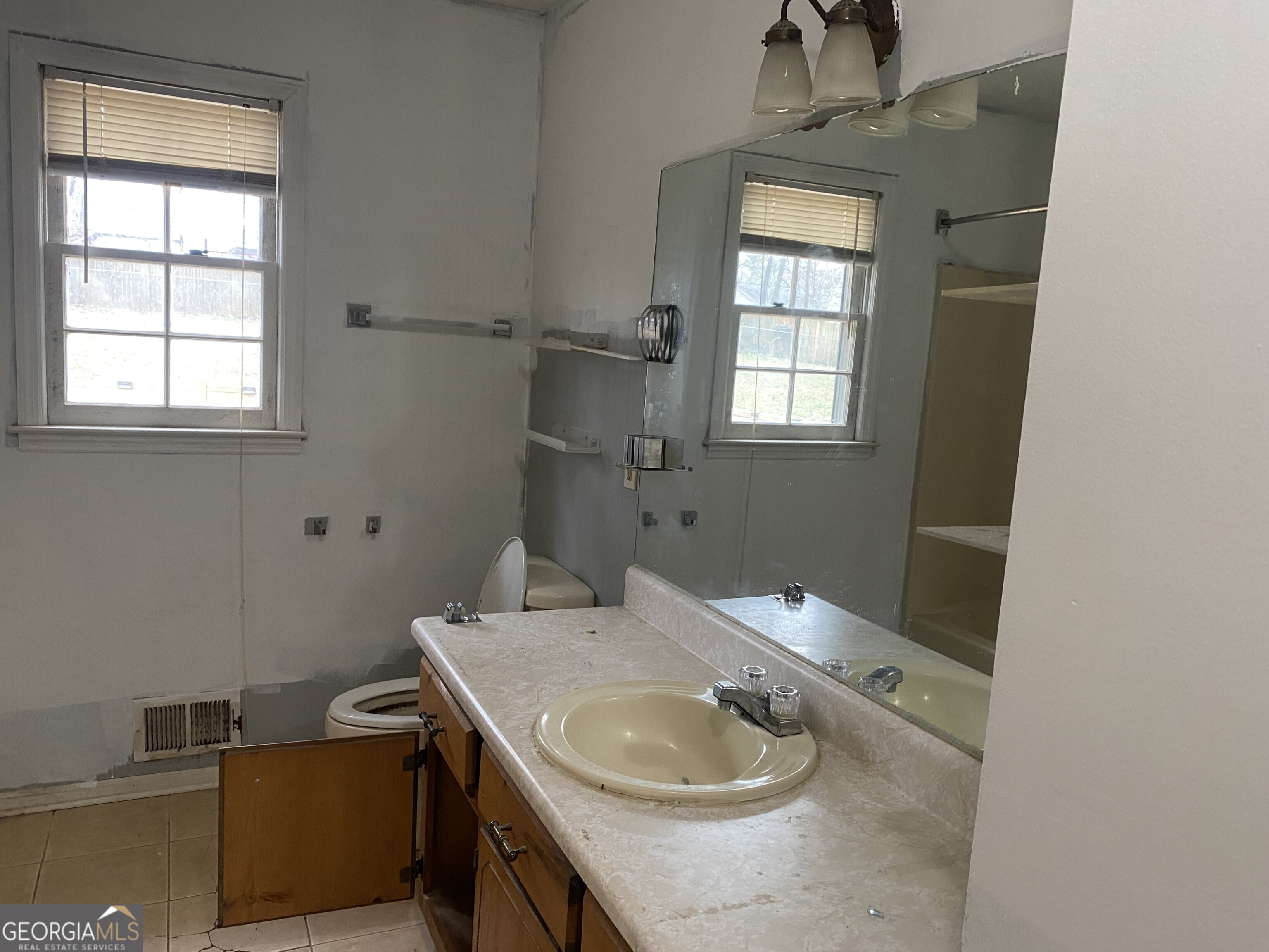 2509 New Mill Court Acworth GA 30102