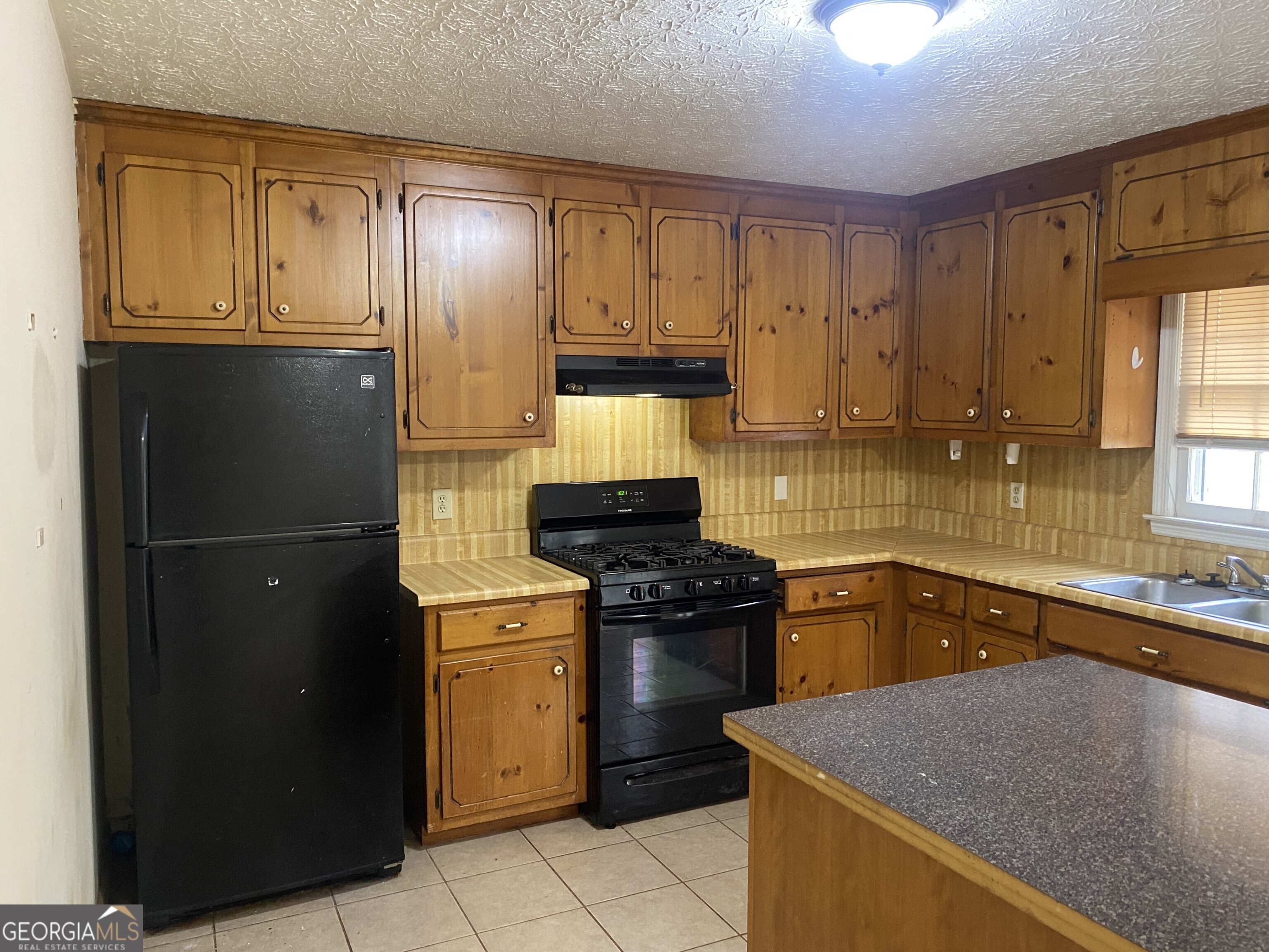 2509 New Mill Court Acworth GA 30102