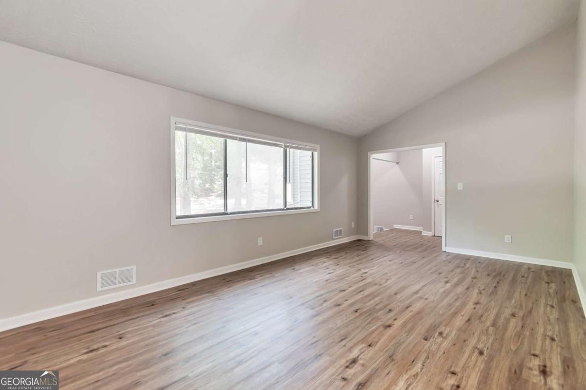 5215 Mainstreet Park Drive Stone Mountain GA 30088