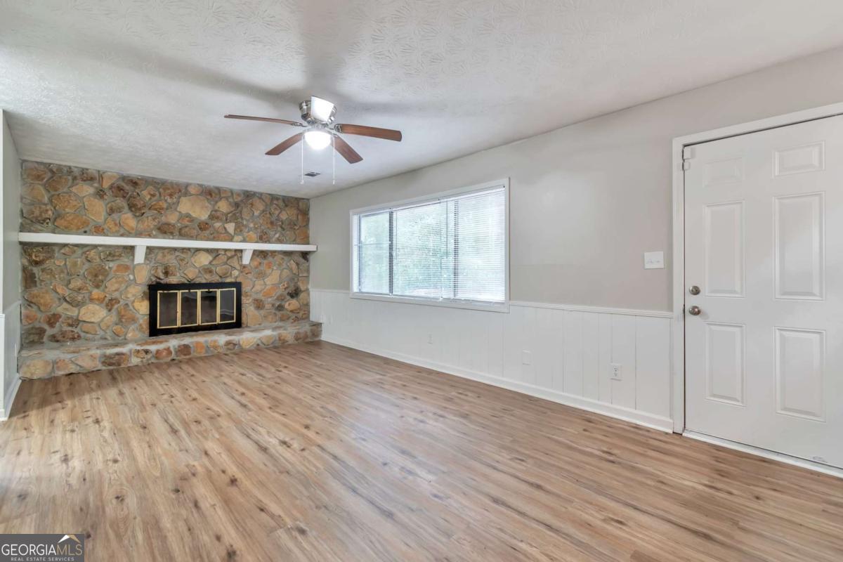 5215 Mainstreet Park Drive Stone Mountain GA 30088