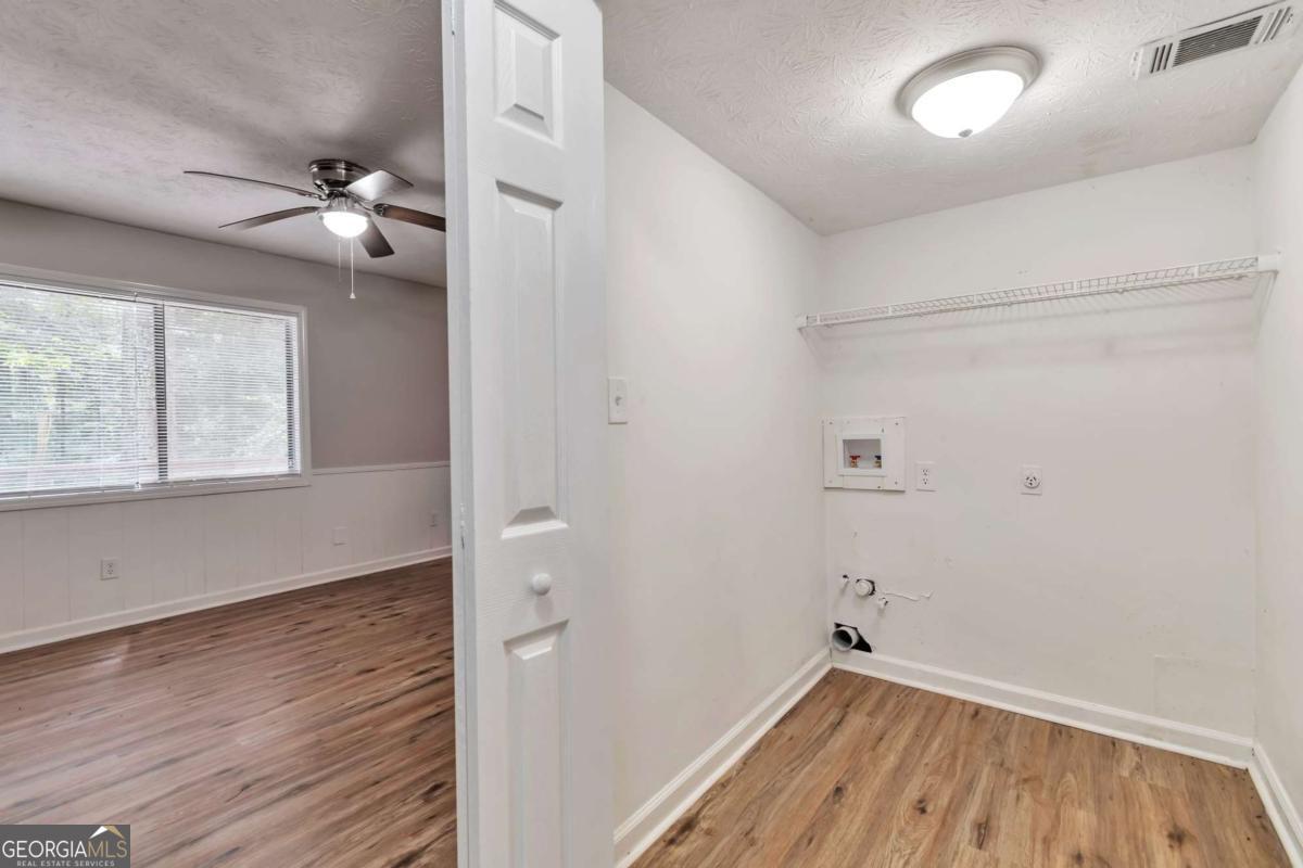 5215 Mainstreet Park Drive Stone Mountain GA 30088