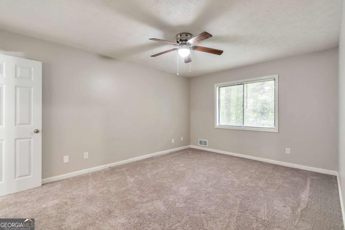 5215 Mainstreet Park Drive Stone Mountain GA 30088