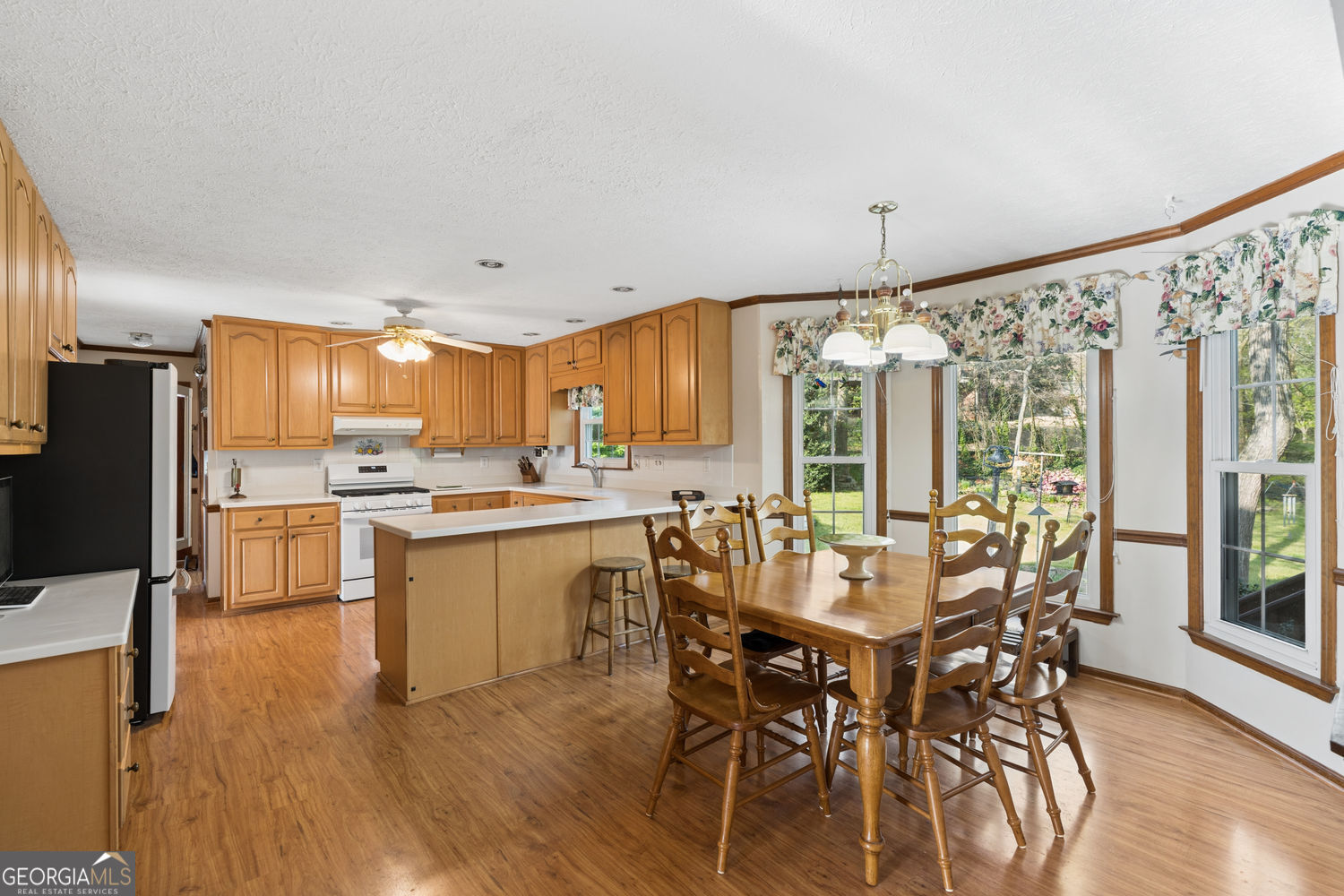 2931 Winding Circle SW Lilburn GA 30047