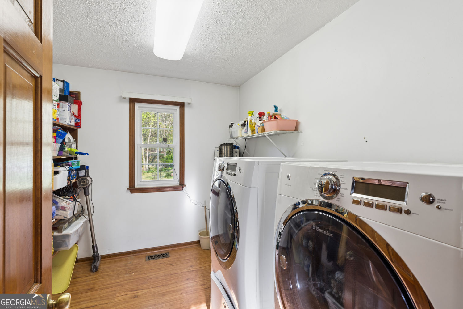 2931 Winding Circle SW Lilburn GA 30047
