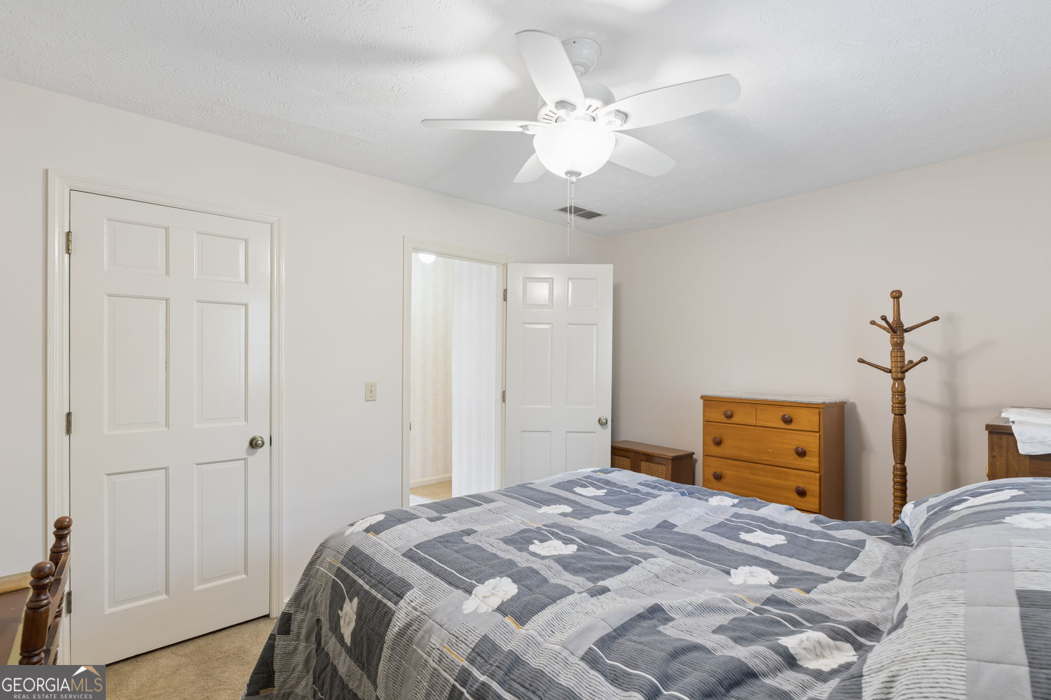 2931 Winding Circle SW Lilburn GA 30047