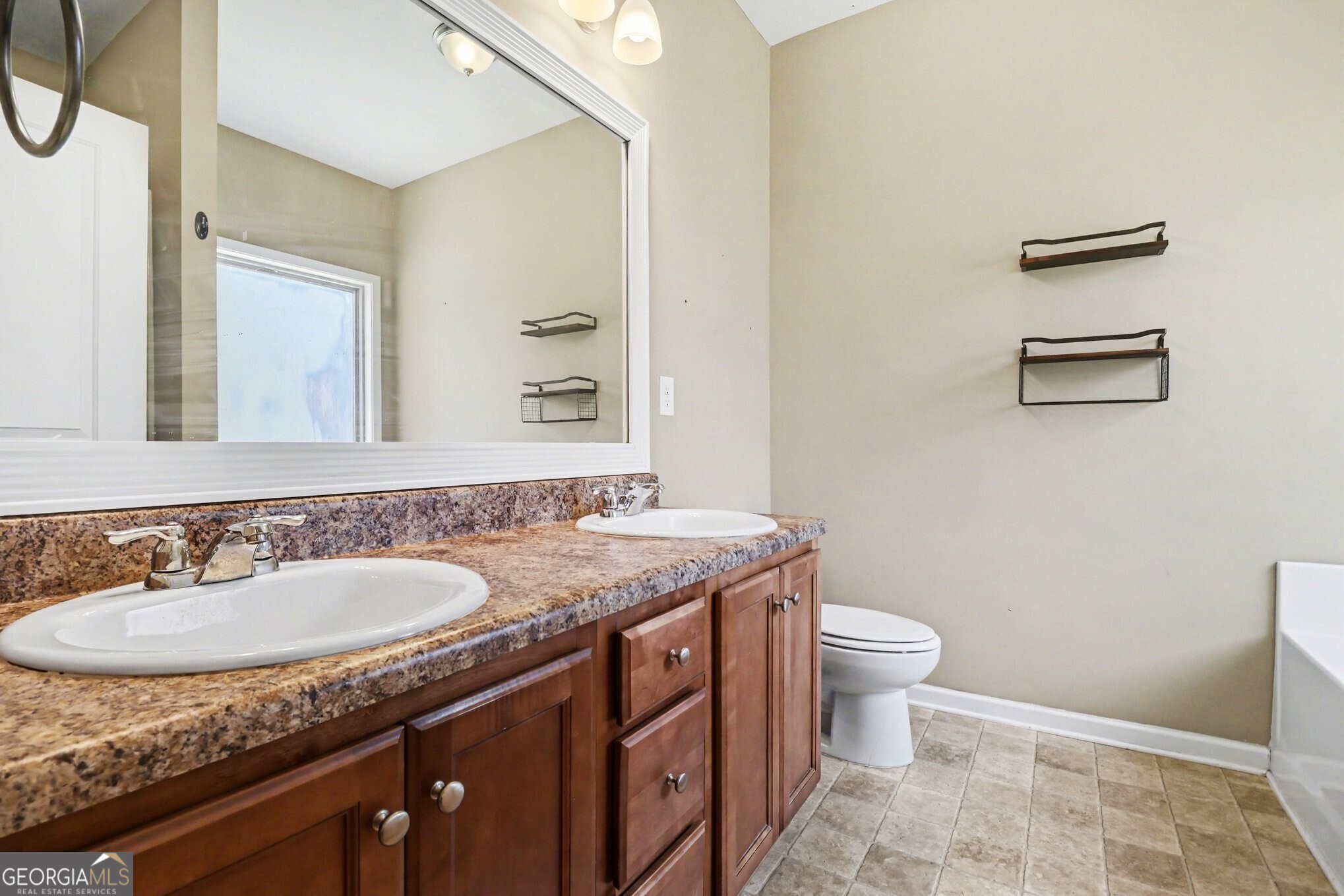12 Miles Drive SE Cartersville GA 30120