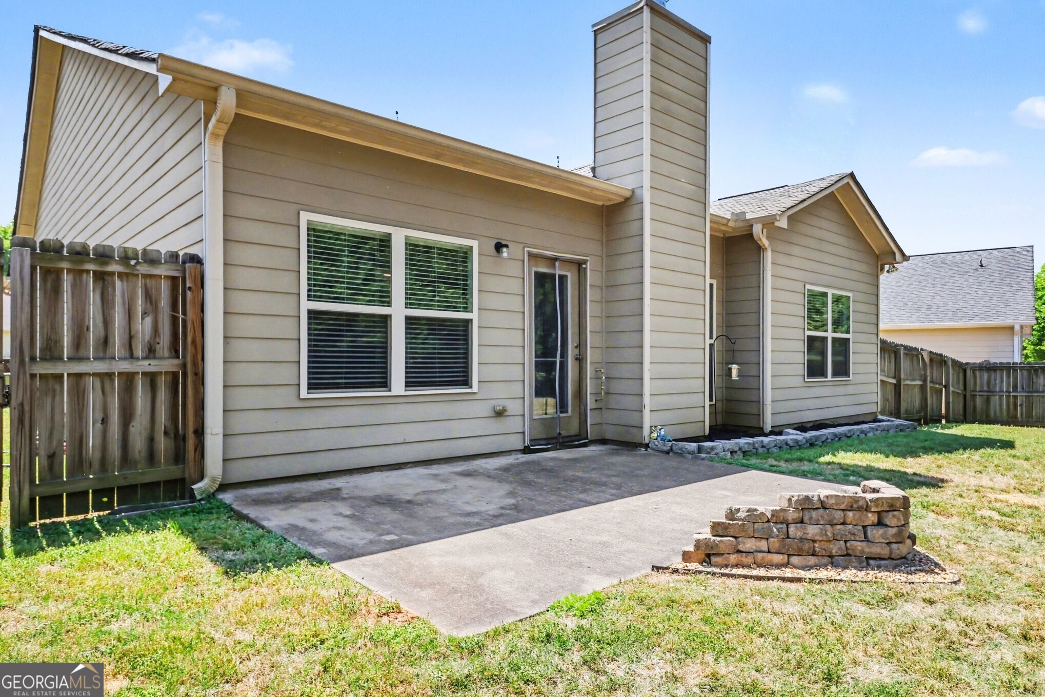 12 Miles Drive SE Cartersville GA 30120