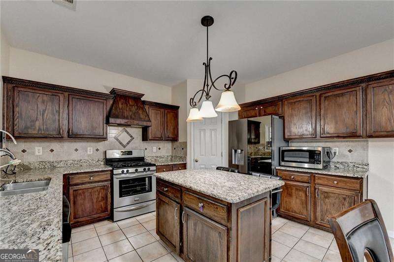 503 Ashland Parkway Woodstock GA 30189