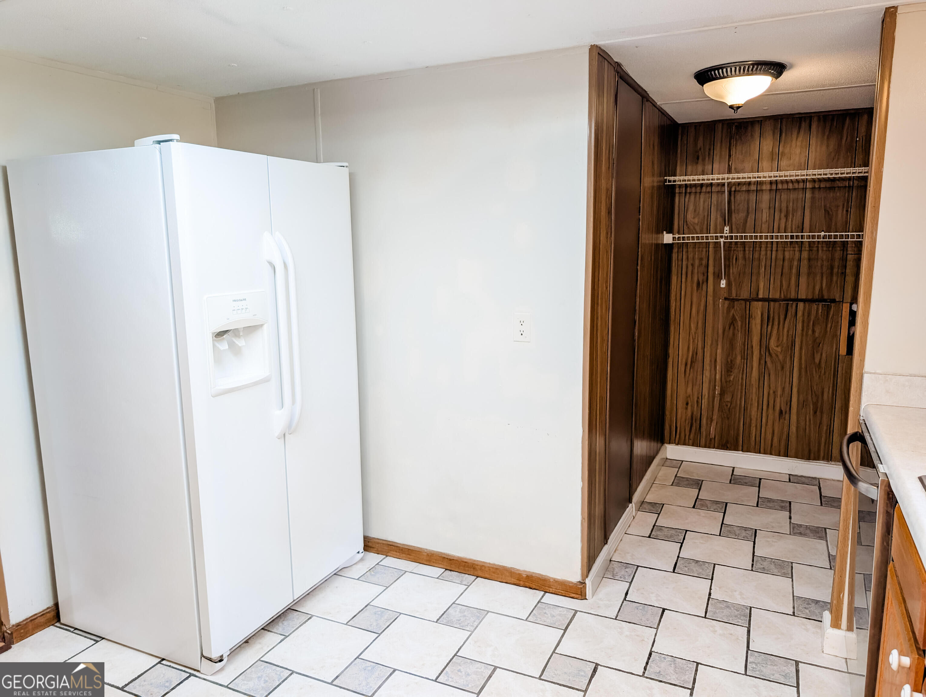 3300 Hamlin Road Lizella GA 31052