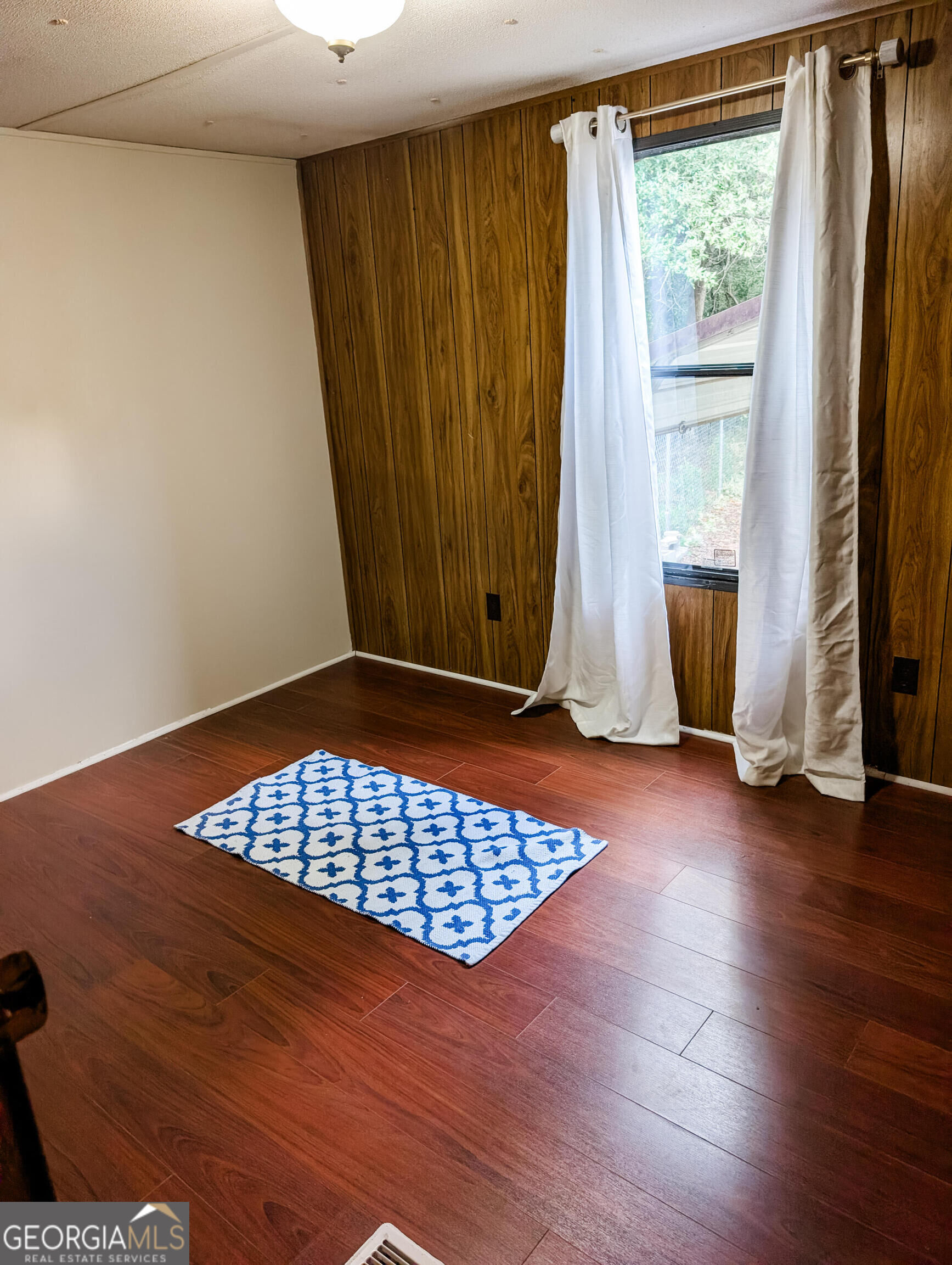 3300 Hamlin Road Lizella GA 31052