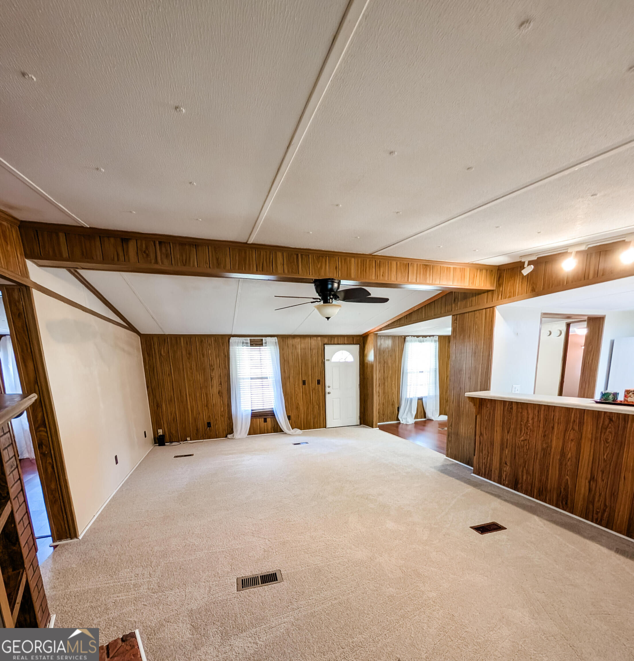 3300 Hamlin Road Lizella GA 31052