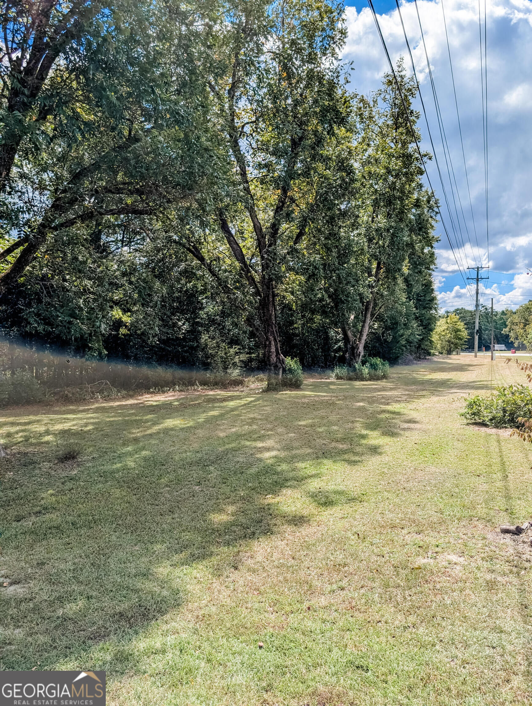 3300 Hamlin Road Lizella GA 31052