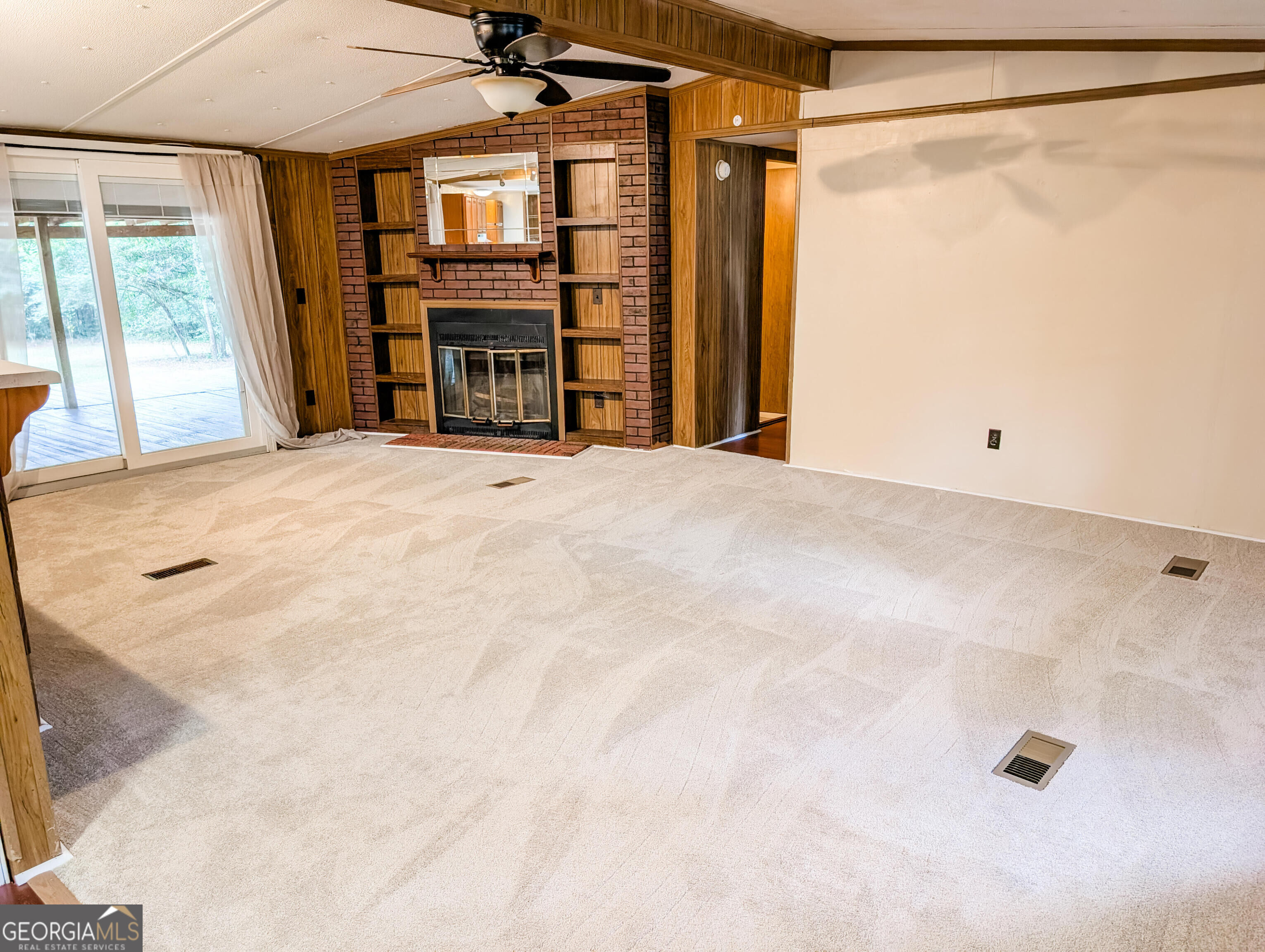 3300 Hamlin Road Lizella GA 31052